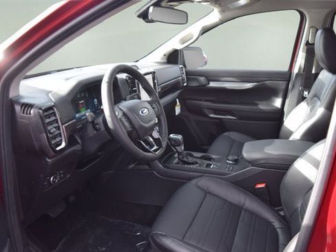 New 2025 Ford Ranger Lariat w/ Black Appearance Package image 6