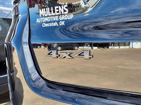 New 2026 Jeep Compass Latitude image 9