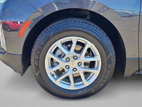 Used 2022 Chevrolet Equinox LT AWD/4WD image 30