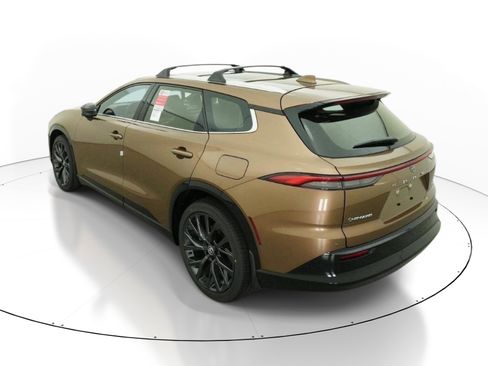 New 2026 Toyota Crown Signia AWD/4WD image 5