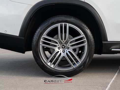 Used 2021 Mercedes-Benz GLS 450 4MATIC image 11