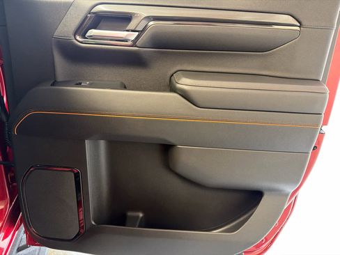 Used 2024 GMC Sierra 1500 AT4 w/ Technology Package image 33