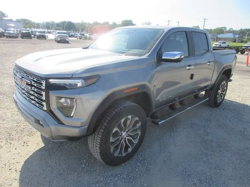 New 2026 GMC Canyon Denali AWD/4WD image 10