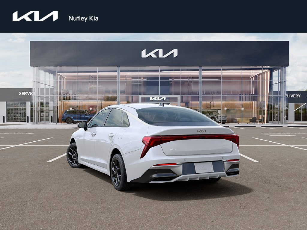 New 2026 Kia K5 LXS FWD image 4
