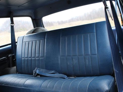 Used 1996 Ford Bronco Custom image 15