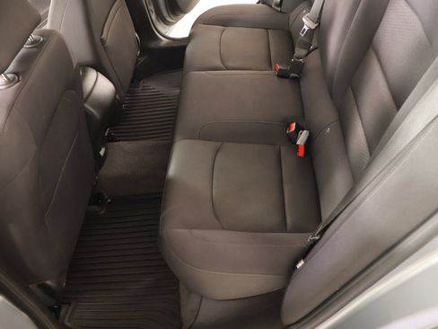 Used 2025 Chevrolet Malibu RS FWD image 11
