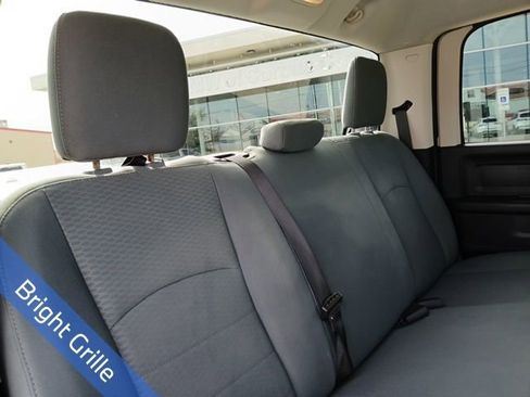 Used 2018 RAM 2500 Tradesman w/ Chrome Appearance Group image 10