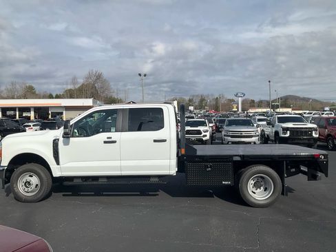 New 2026 Ford F350 XL w/ XL Chrome Package AWD/4WD image 8