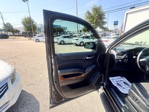 Used 2016 Chevrolet Tahoe LTZ RWD image 36