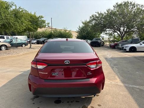 Certified 2025 Toyota Corolla LE FWD image 6