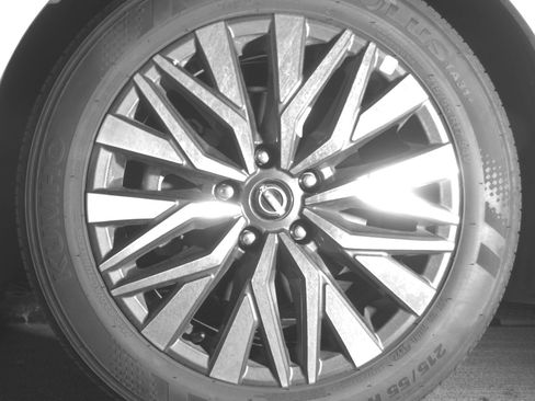 Used 2025 Nissan Altima 2.5 SV image 12