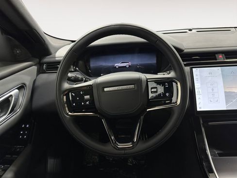 New 2026 Land Rover Range Rover Velar Dynamic SE AWD/4WD image 9