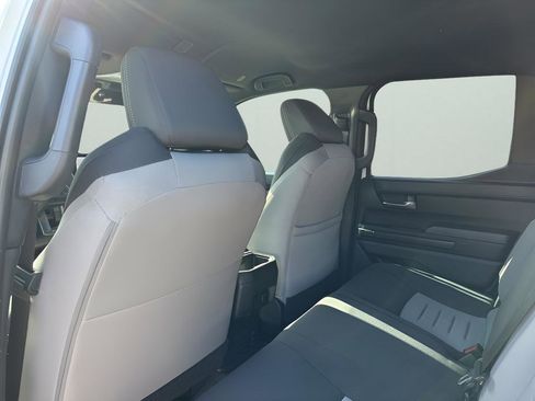 Used 2024 Toyota Tacoma TRD Sport image 18