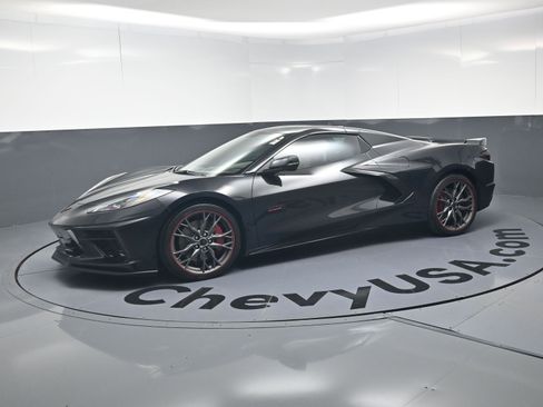 Used 2023 Chevrolet Corvette Stingray Premium Conv w/ Z51 Performance Package image 6