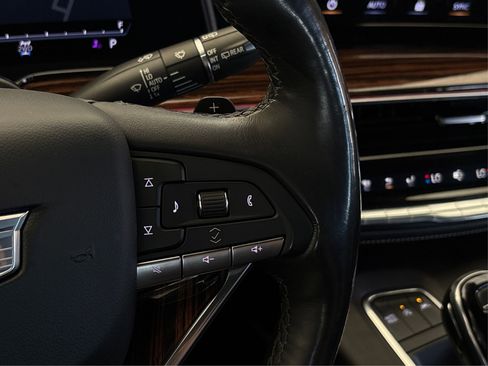 Used 2022 Cadillac Escalade Premium Luxury w/ Performance Package image 30