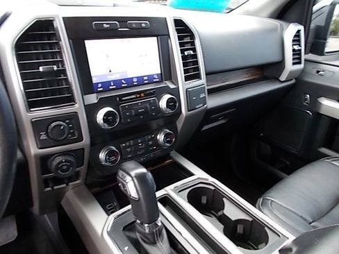 Used 2019 Ford F150 Lariat w/ Equipment Group 502A Luxury image 15