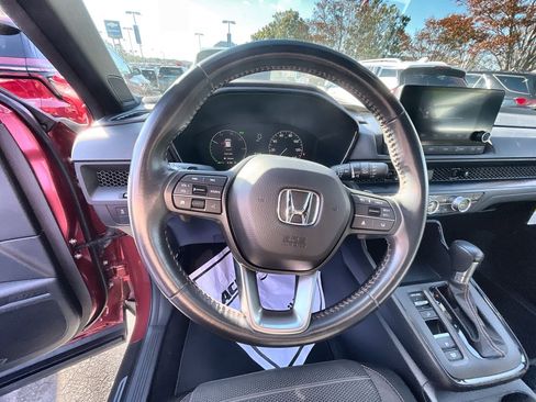 Used 2023 Honda CR-V Sport image 11