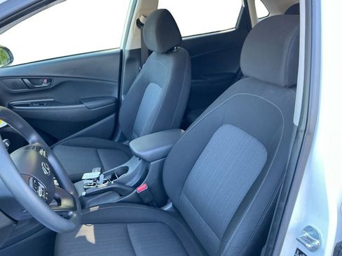 Used 2023 Hyundai Kona SEL FWD image 9