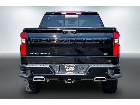 Used 2024 Chevrolet Silverado 1500 LT Trail Boss w/ LT Trail Boss Premium Package AWD/4WD image 5