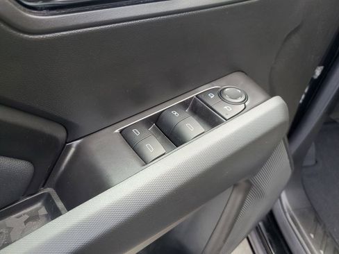 New 2025 GMC Canyon Elevation w/ Convenience Package image 13