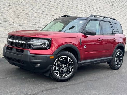 New 2025 Ford Bronco Sport Outer Banks AWD/4WD image 2