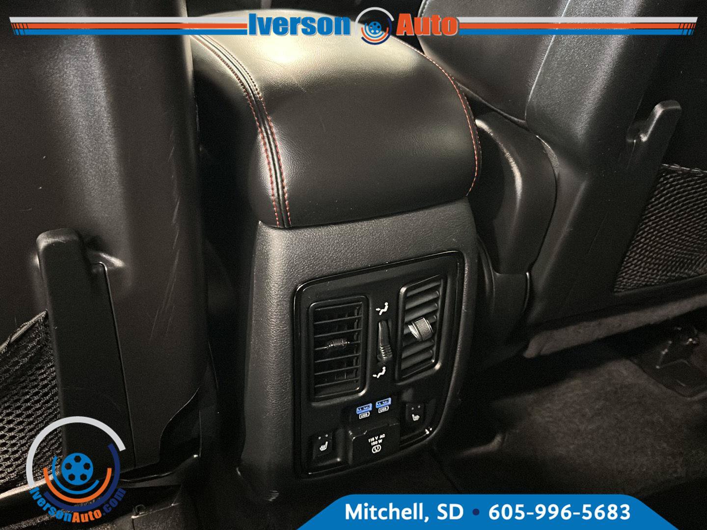 Used 2018 Dodge Durango GT AWD/4WD image 26