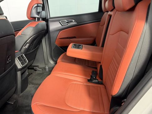 Used 2023 Kia Sportage SX image 27