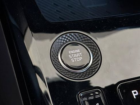 New 2026 Kia Niro EX FWD image 26