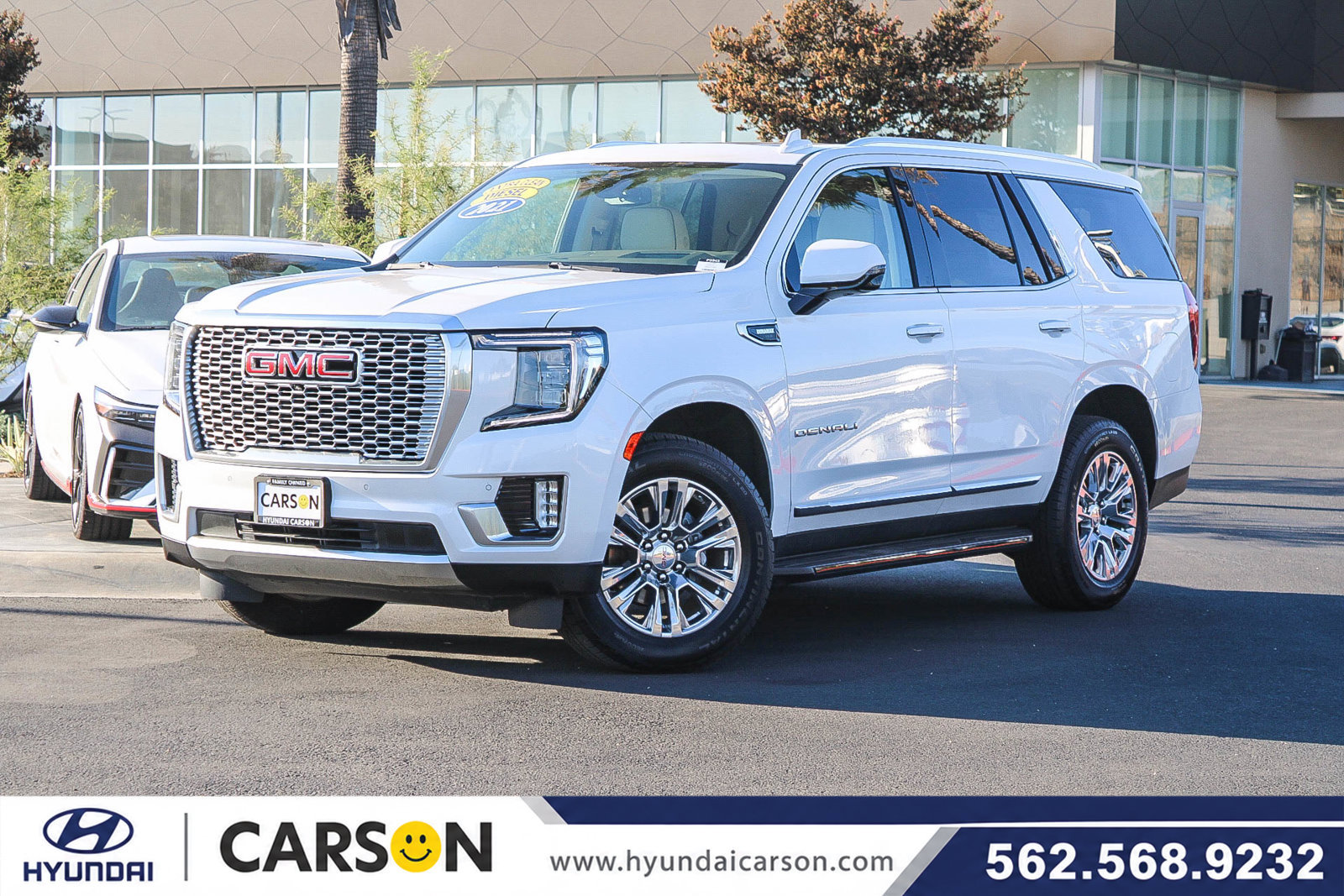 Used 2021 GMC Yukon Denali AWD/4WD image 1
