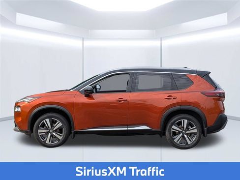 Used 2021 Nissan Rogue SL w/ Premium Package FWD image 2