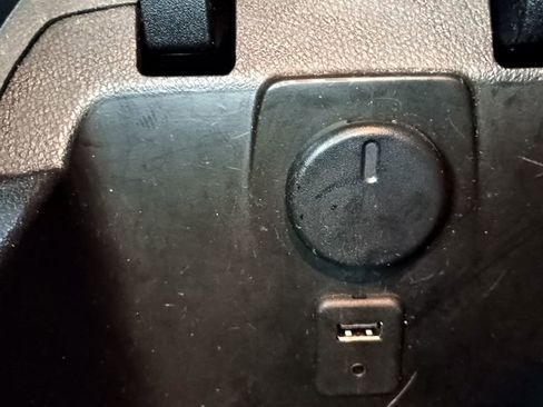 Used 2014 Chevrolet Camaro LT image 21