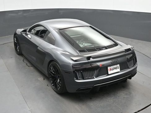 Used 2017 Audi R8 V10 plus AWD/4WD image 38