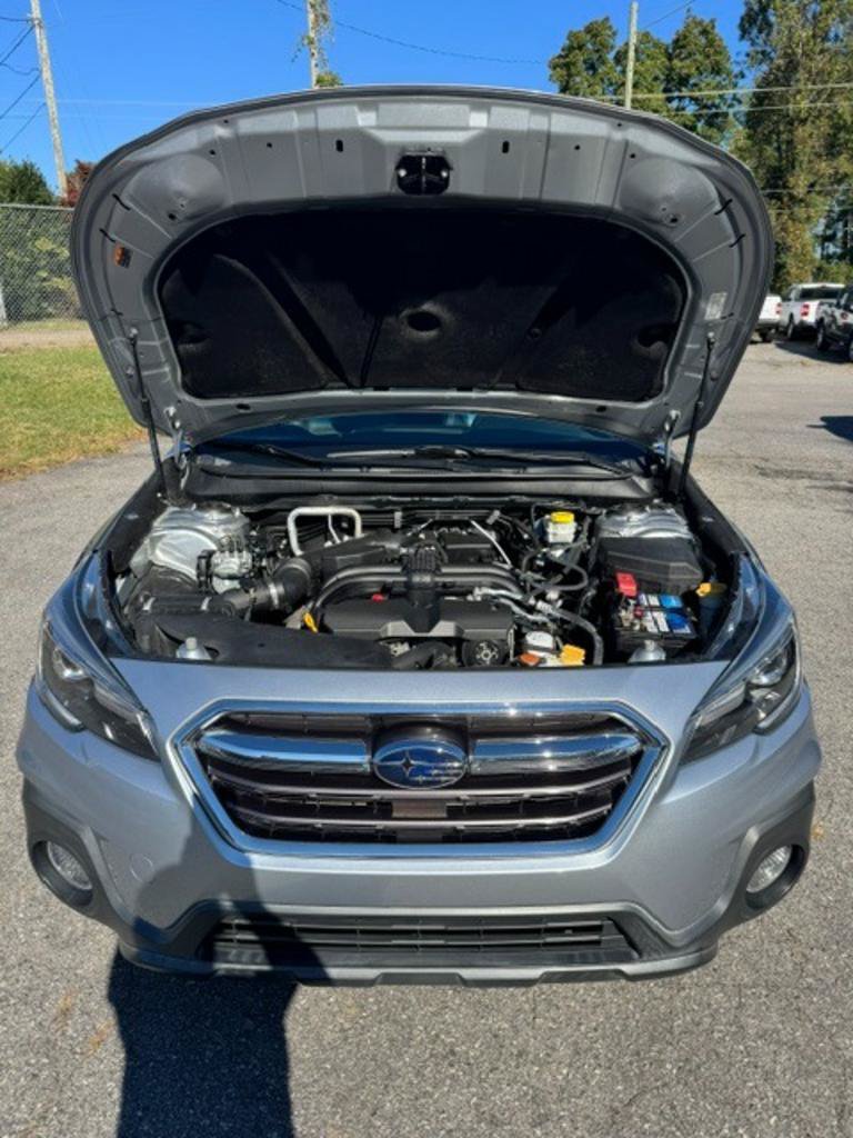 Used 2019 Subaru Outback 2.5i Limited AWD/4WD image 20