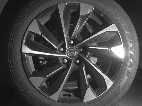 Used 2025 MAZDA CX-50 2.5 Hybrid w/ Premium Plus Pkg image 12