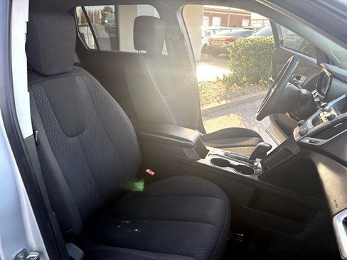 Used 2011 GMC Terrain SLE image 20