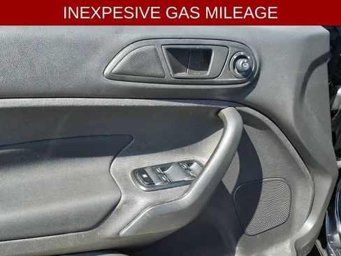 Used 2018 Ford Fiesta SE FWD image 10