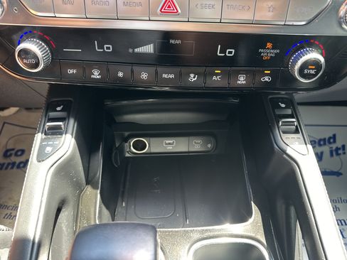 Used 2023 Kia Telluride SX Prestige X-Line AWD/4WD image 17