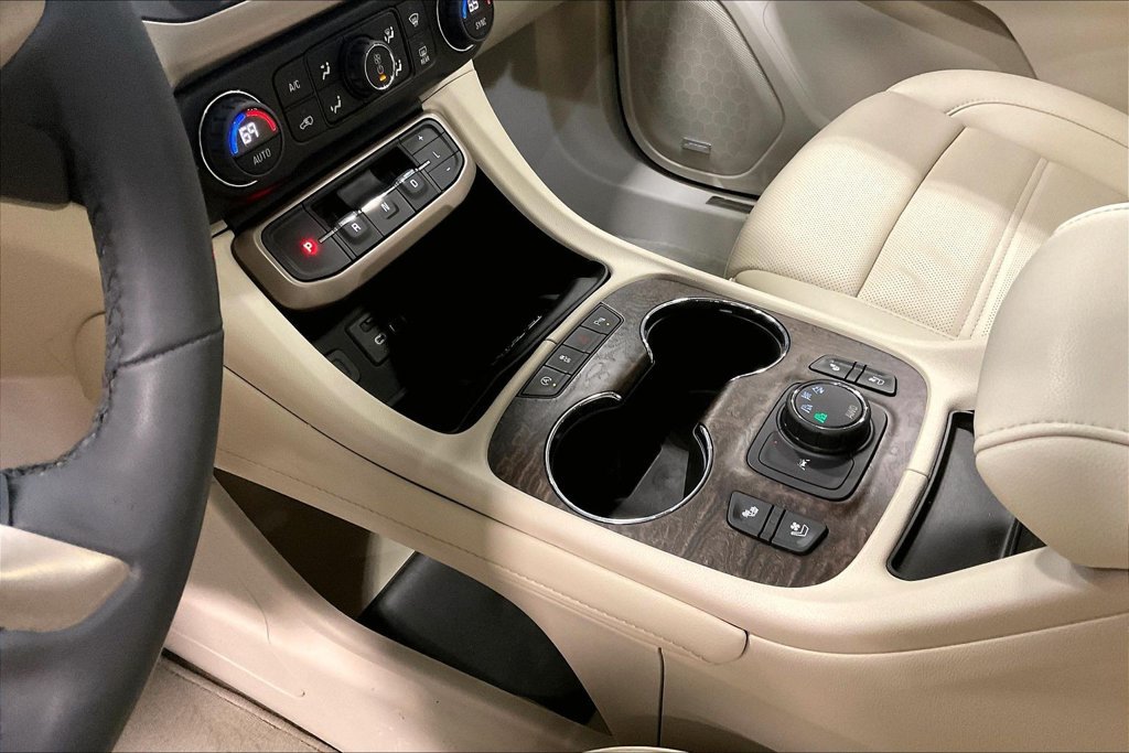 Used 2023 GMC Acadia Denali AWD/4WD image 19