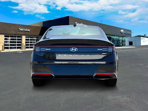 New 2024 Hyundai Sonata Limited image 7