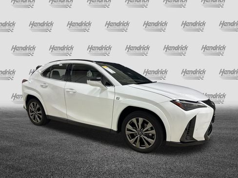 Used 2024 Lexus UX 250h F Sport AWD/4WD image 2