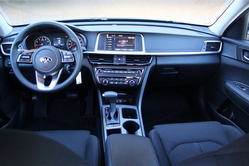 Used 2020 Kia Optima LX FWD image 20