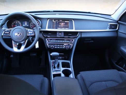 Used 2020 Kia Optima LX FWD image 20