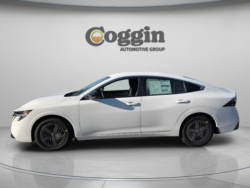 New 2026 Nissan Sentra SV w/ Floor Mat Package FWD image 2