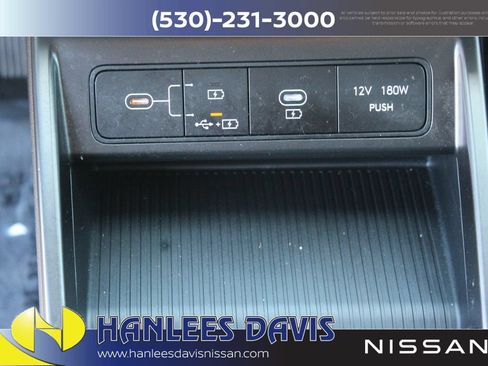 Used 2024 Hyundai Kona SE FWD image 19
