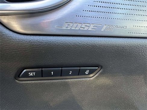 Used 2024 Cadillac XT6 Premium Luxury image 18