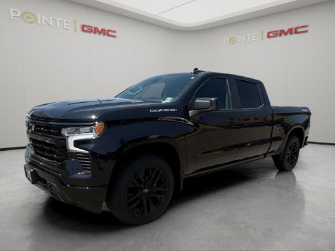 Used 2023 Chevrolet Silverado 1500 RST AWD/4WD image 7