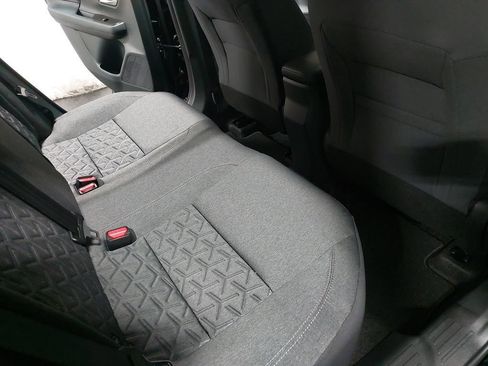 Used 2026 Nissan Kicks SV w/ SV Premium Package AWD/4WD image 11