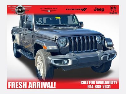 Used 2023 Jeep Gladiator Sport