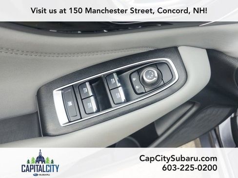 Used 2025 Subaru Legacy Limited AWD/4WD image 11