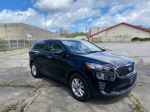 Used 2019 Kia Sorento L FWD image 7